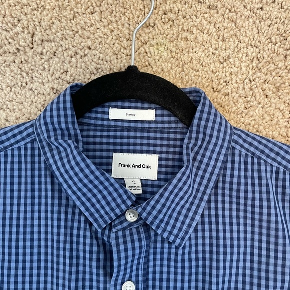 Frank and oak dress shirt - Picture 3 of 3